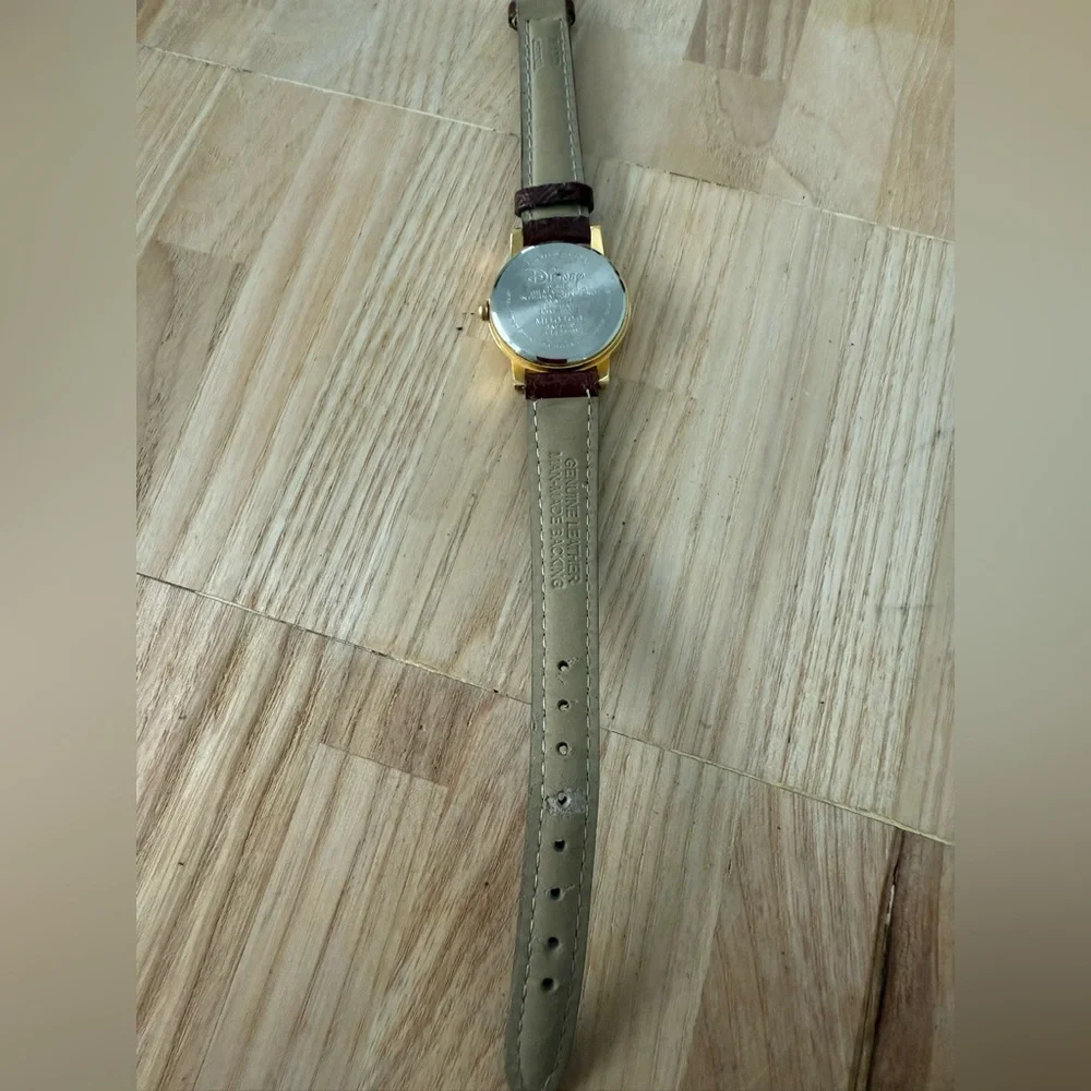 SII Seiko Disney Winnie the Pooh watch NEW BATTERY